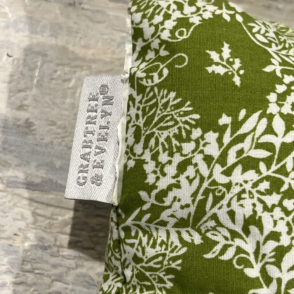 Crabtree Evelyn Summer Hill 3 Pk Scented Sachet Pillows 4.5